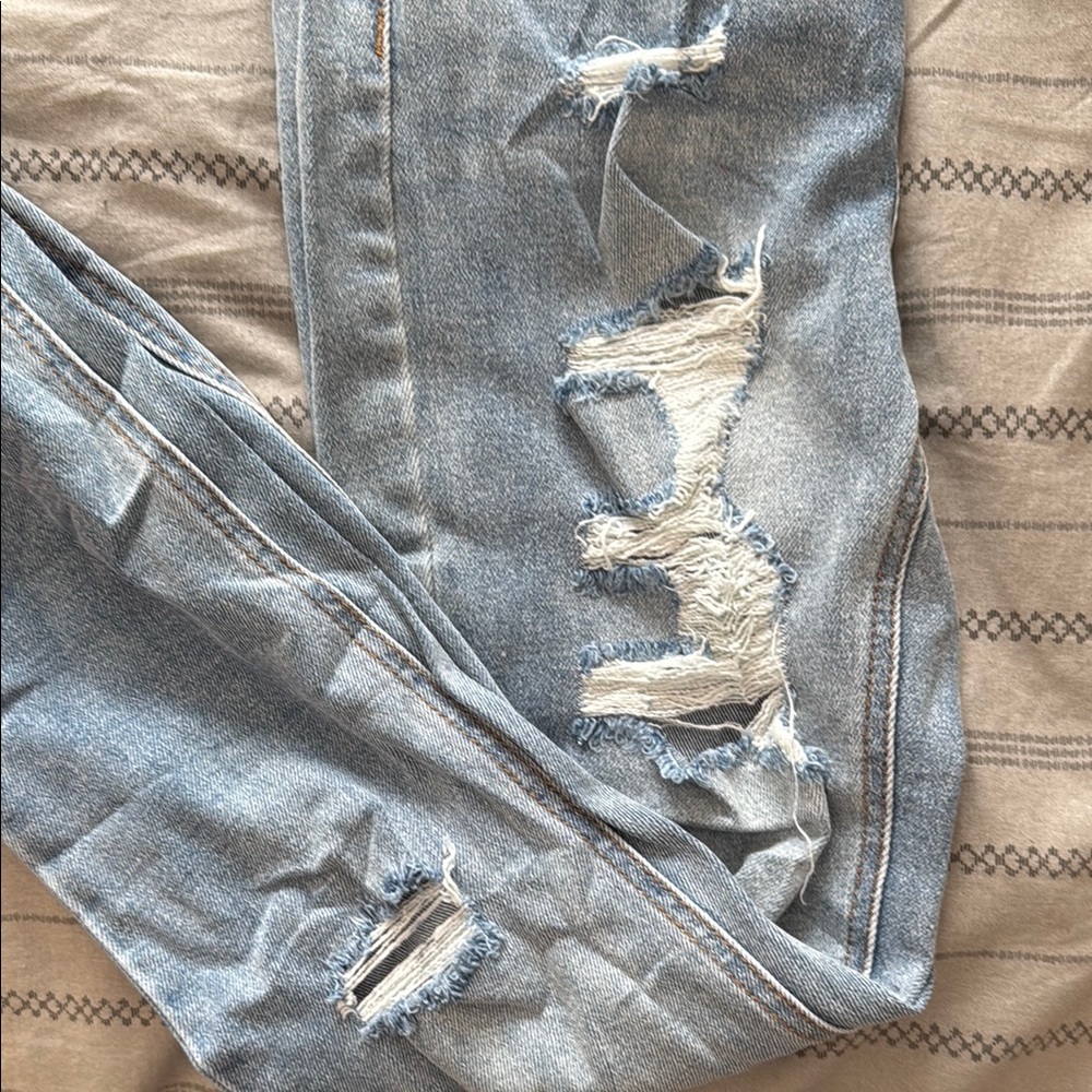 Distressed Blue Jeans - Picture 3 of 4